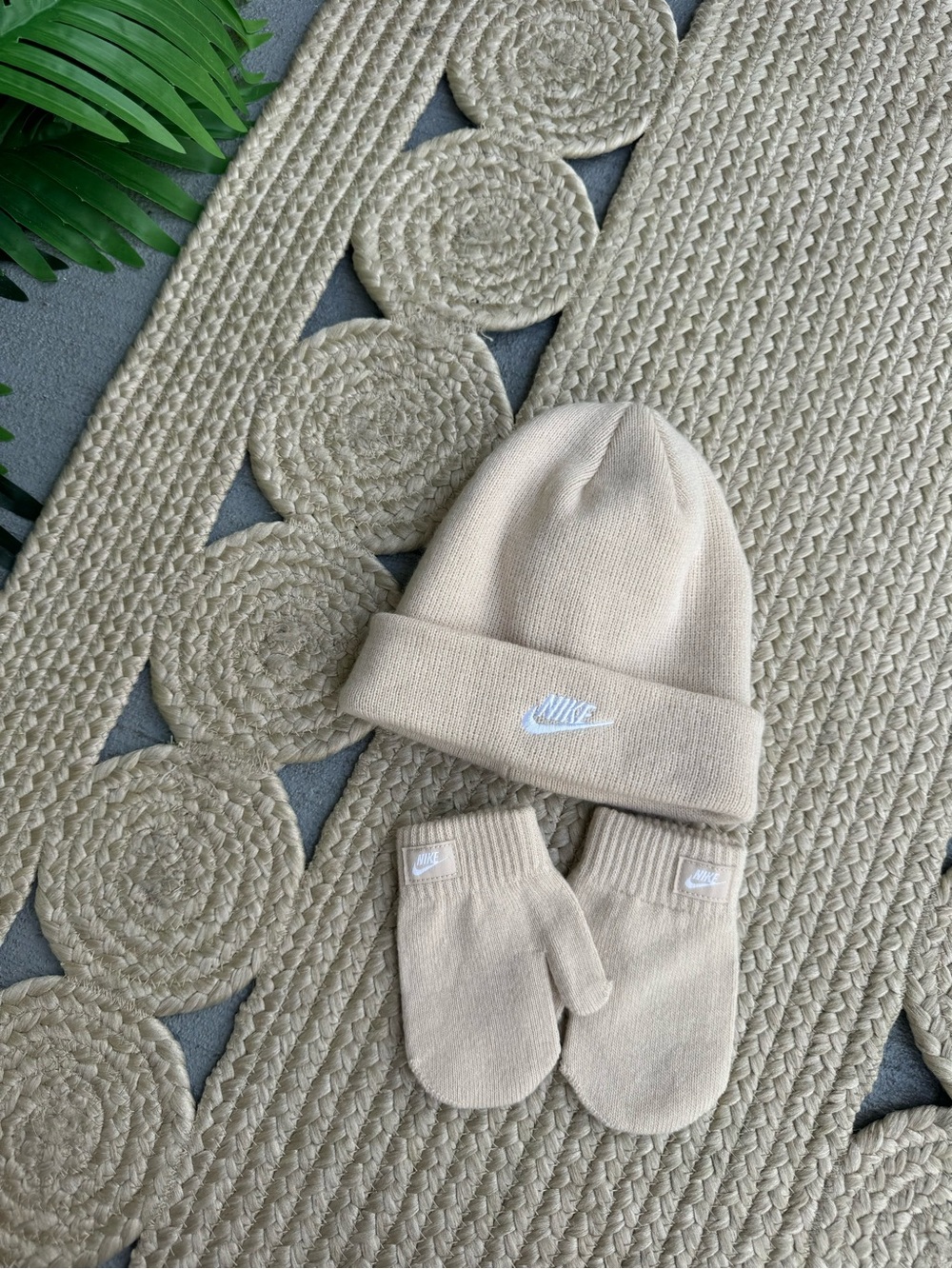 Nike Toddler Beanie & Gloves Set Beige Oatmeal Cute Winter Set